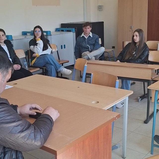 Itinerary of the Public Money – Youth Reports – Newsroom Club #13
