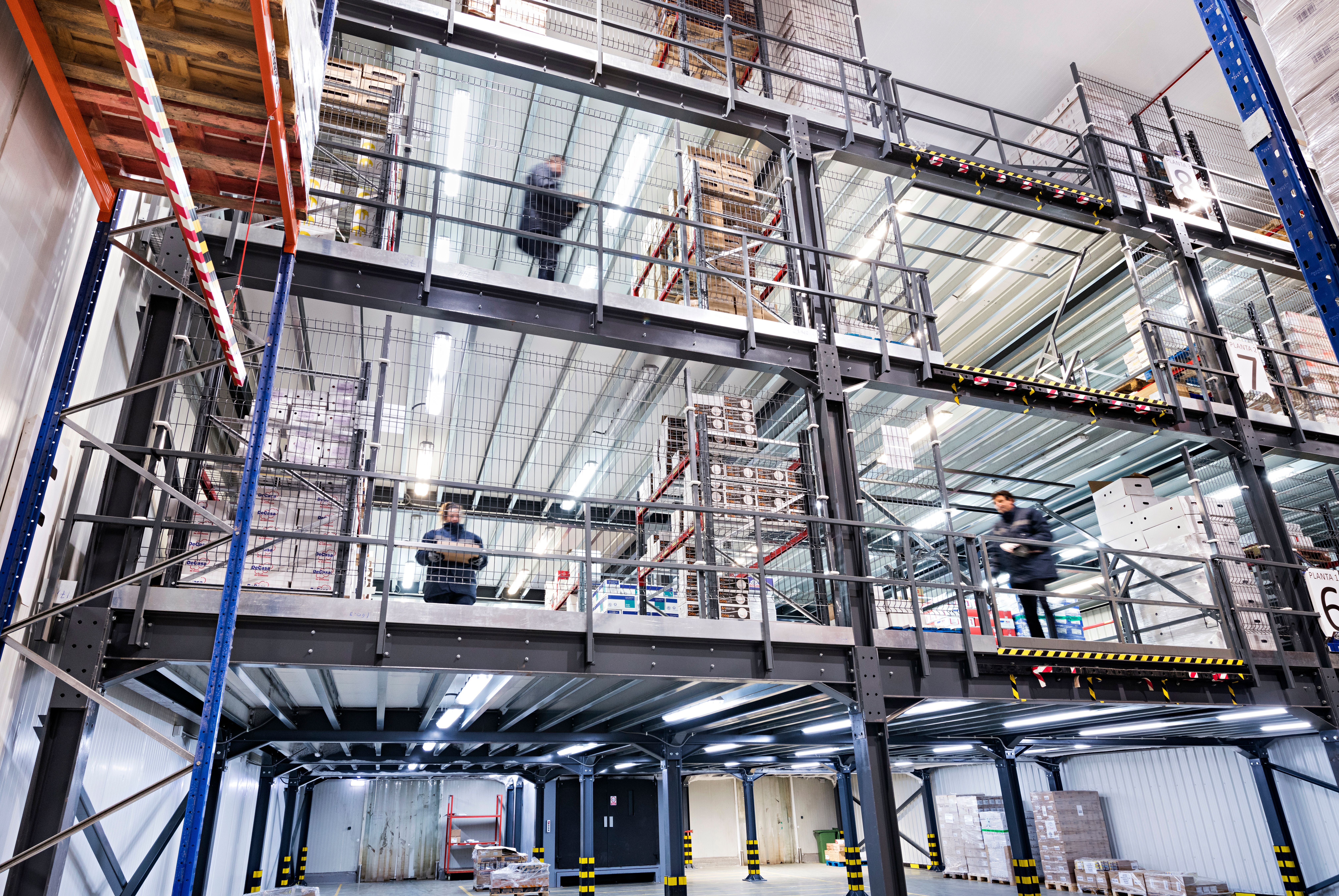 Almacén varias alturas