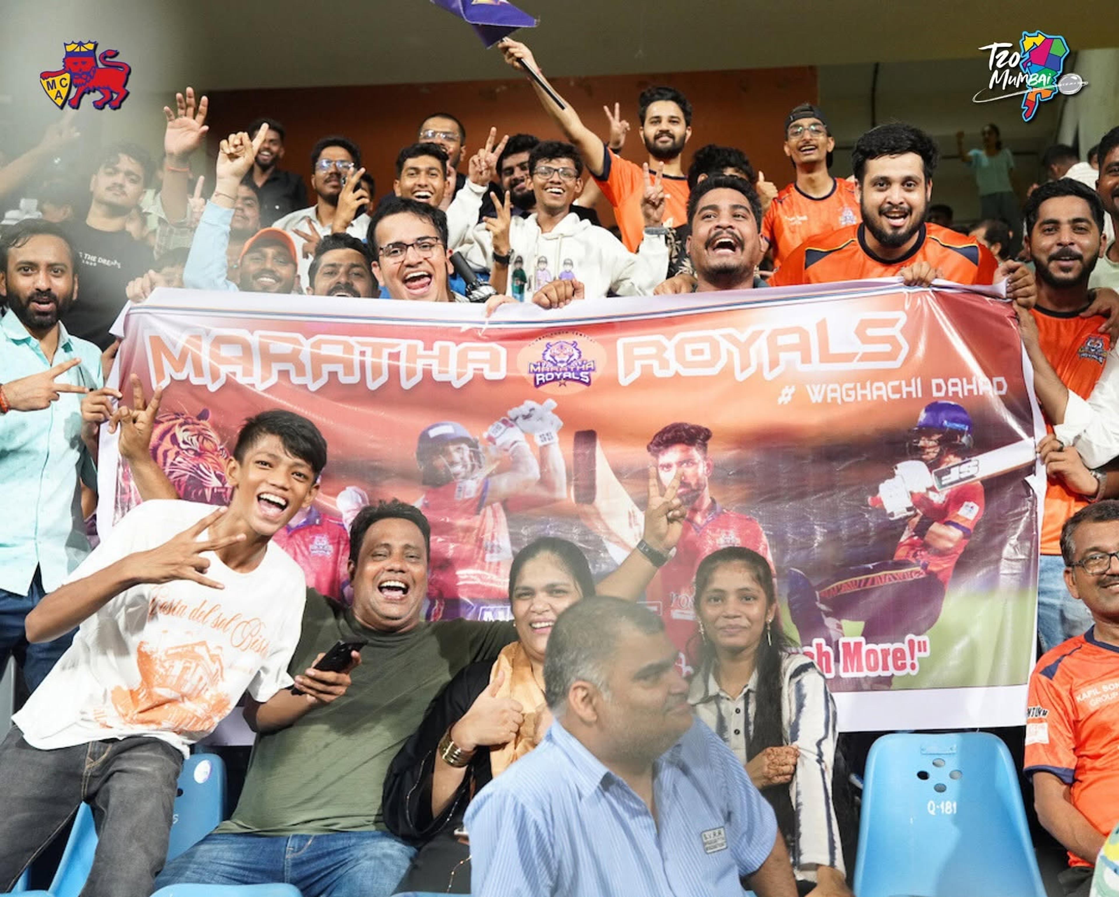 Crowds Cheering for Local Heroes 4