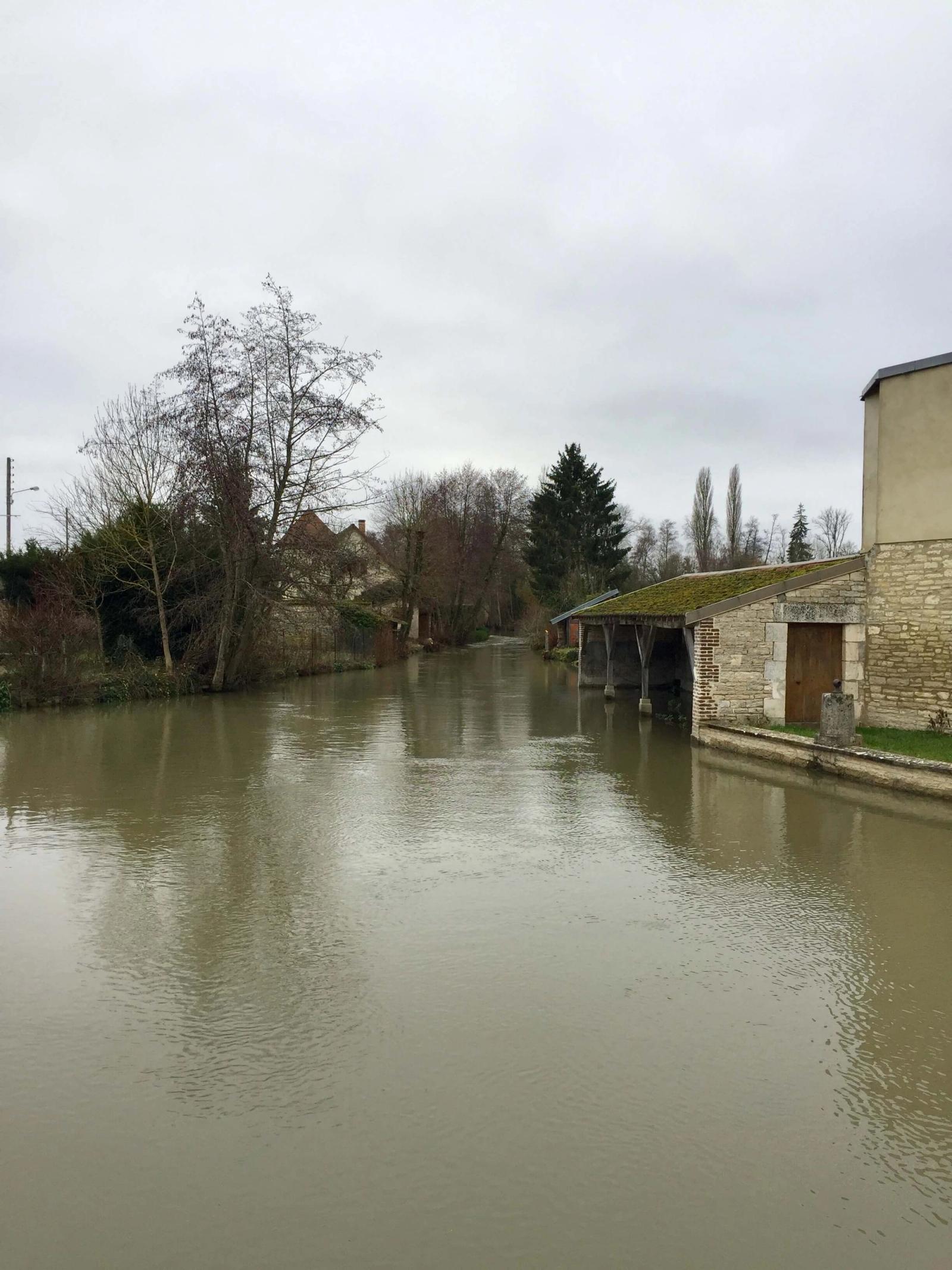 Nature photos of skies and waters
