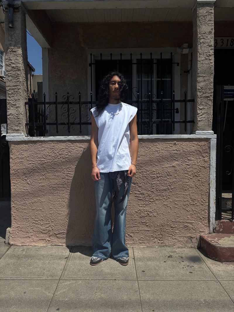 7.5oz Garment Dye Muscle Tee + Squabble Distressed Denim