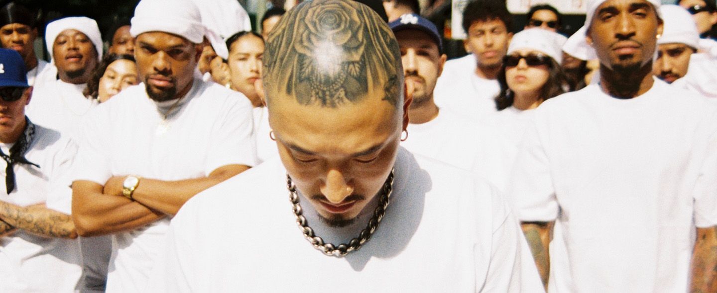 Shop T-Shirts background