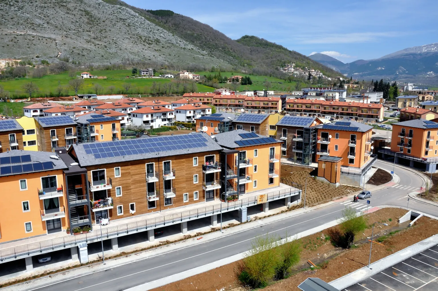 impianti fotovoltaici su tetto progetto C.A.S.E.