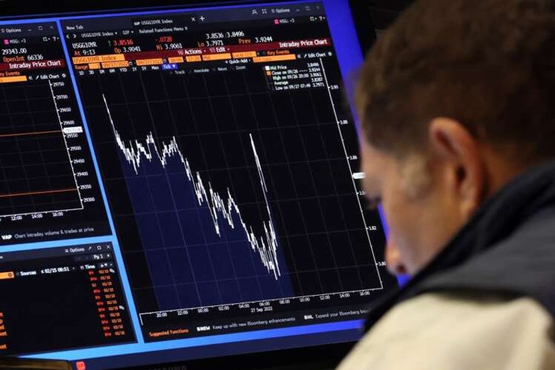 Image for Stocks, oil surge as Q4 kicks off