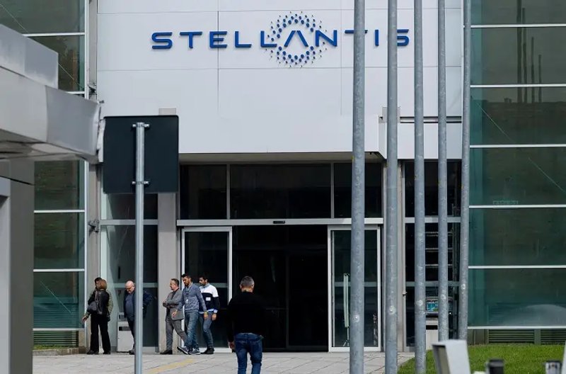 Image for Stellantis swiftly reshapes strategy under Elkann after Tavares exit