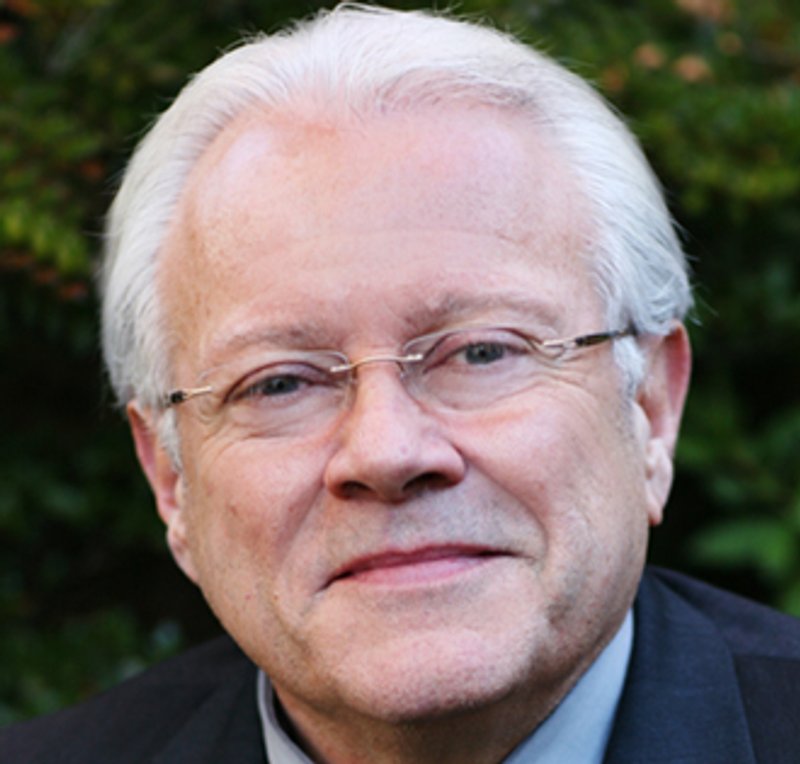 Image for UNDERSTANDING POINT AND FIGURE CHARTING