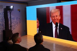 Trump addressing business and political leaders at the Davos forum via video - Global Banking & Finance Review