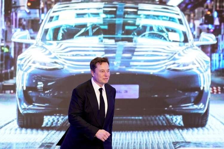 Image for Musk trial asks the $2 billion question: Who controls Tesla?