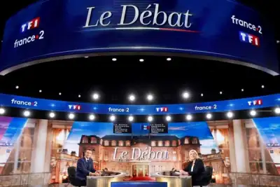 Image for Macron, Le Pen clash over cost of living in French election debate
