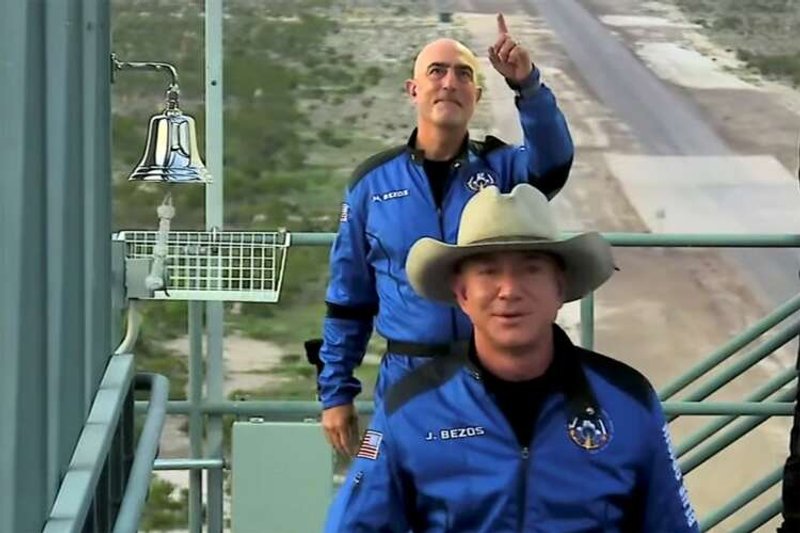 Image for Jeff Bezos, world’s richest man, carries out inaugural space voyage