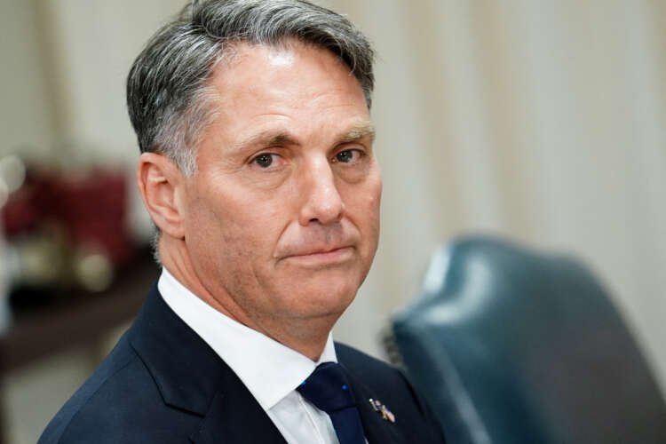 Australia's Defense Minister Richard Marles discusses military pilot training issues - Global Banking & Finance Review