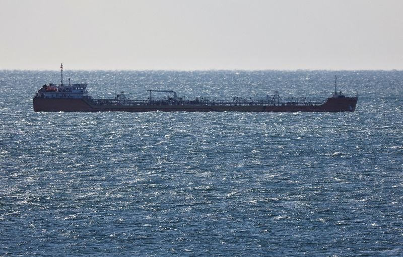 Image for Russia's Feb oil exports from western ports seen down 8% m/m as sanctions bite