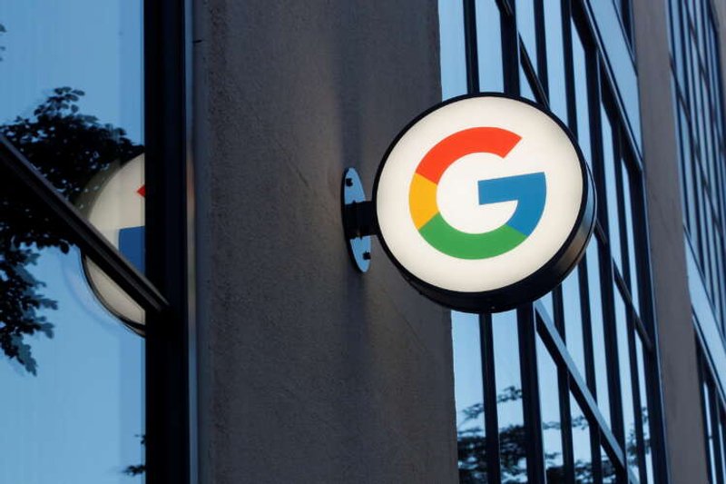 Image for Google adds visual search features in shopping, video push