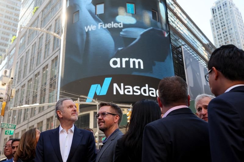 Arm's strategic shift to recruit customers highlights its chip-selling ambitions - Global Banking & Finance Review