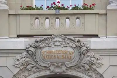 Image for Swiss National Bank steps up forex sales during Q3