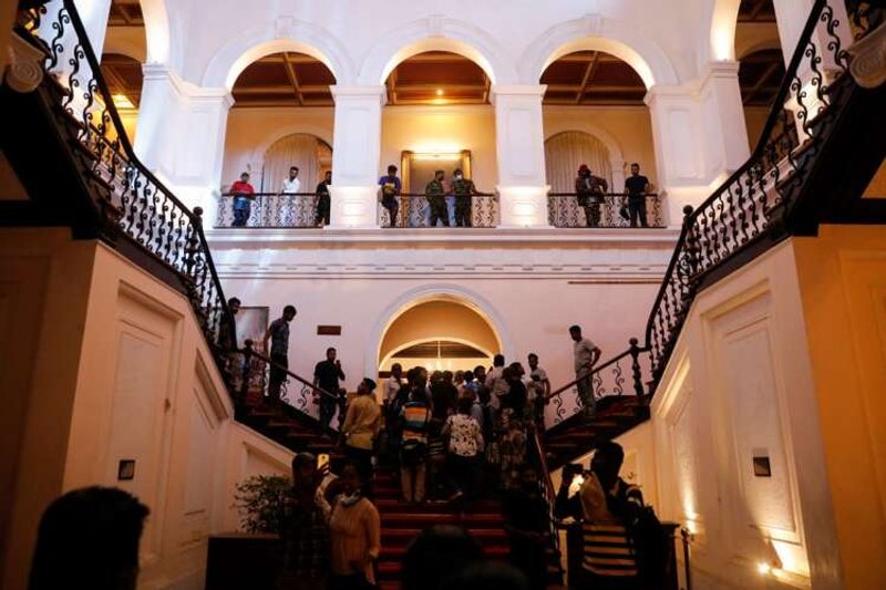 Image for Sri Lankan president flees to Maldives, protesters storm prime minister’s office