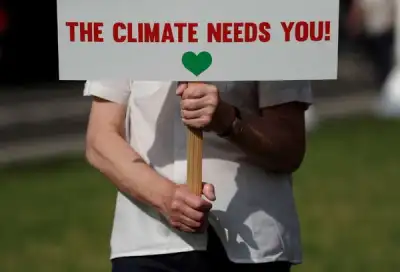 Image for Investors call for urgent action by steelmakers on carbon emissions