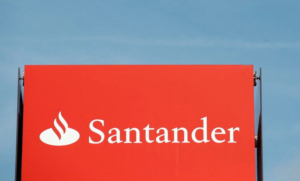 Santander UK logo with financial news highlights related to motor finance ruling - Global Banking & Finance Review