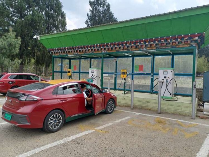 Image for Bhutan looks to taxis to jump-start stalled electric vehicle push