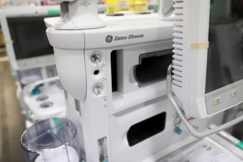 Image for GE HealthCare rises 8% in market debut, eyes small deals