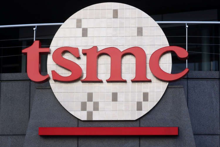 TSMC stock decline amid challenges from Intel's $20 billion expansion - Global Banking & Finance Review