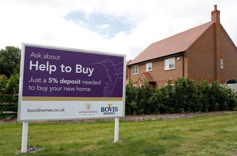 Image for An escape to the countryside to drive UK housing activity: Reuters poll