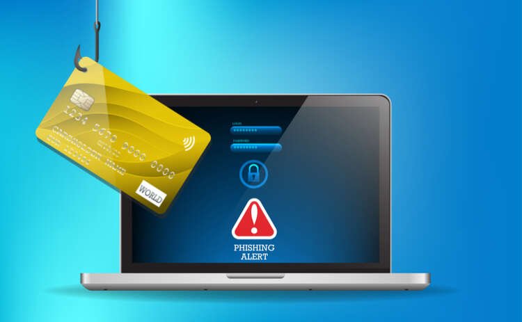 Business leaders discussing phishing-resistant MFA strategies - Global Banking & Finance Review