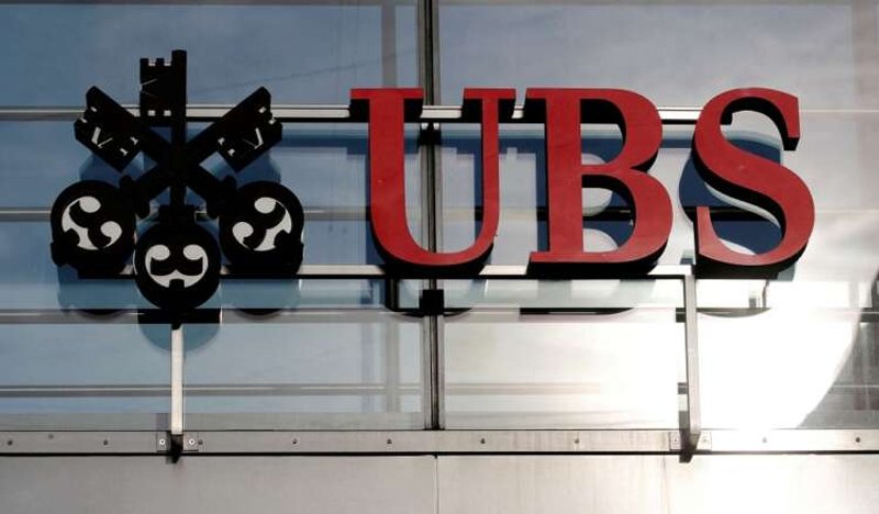 Image for UBS joins lenders setting fossil fuel emissions-cutting goals