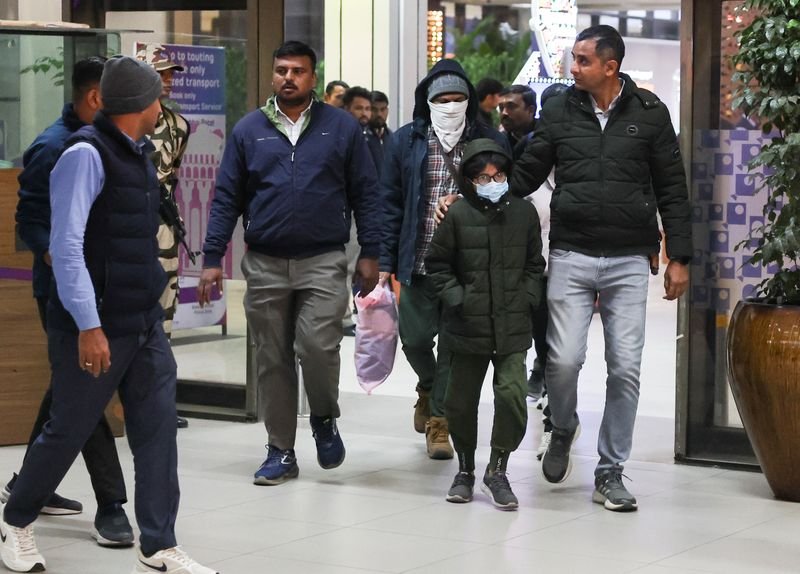 Indian Foreign Minister Jaishankar discusses deportees mistreatment - Global Banking & Finance Review