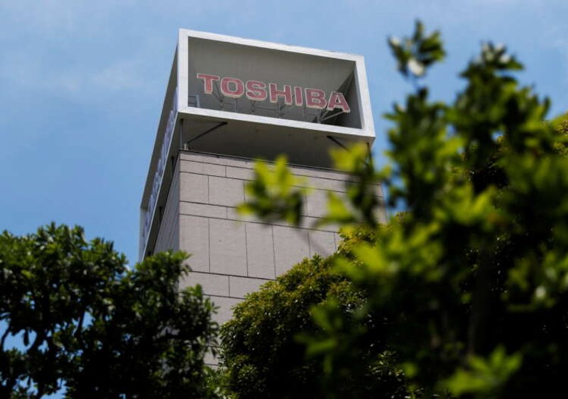 Image for Four Toshiba directors call for board and management shake-up