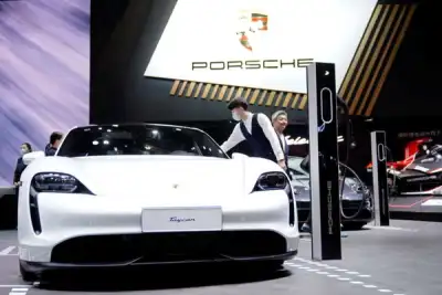 Image for Porsche plans EV battery cells factory in southern Germany