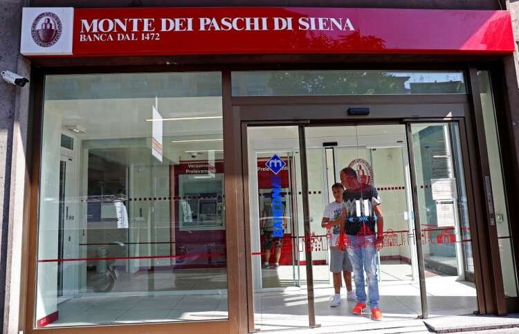 Interior view of a Monte dei Paschi di Siena bank branch in Rome - Global Banking & Finance Review