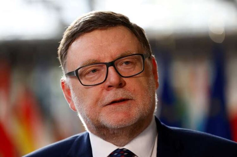 Image for Czech government wants windfall tax from 2023, but considers earlier start