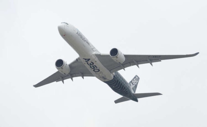 Image for Airbus pledges deeper industrial ties with India