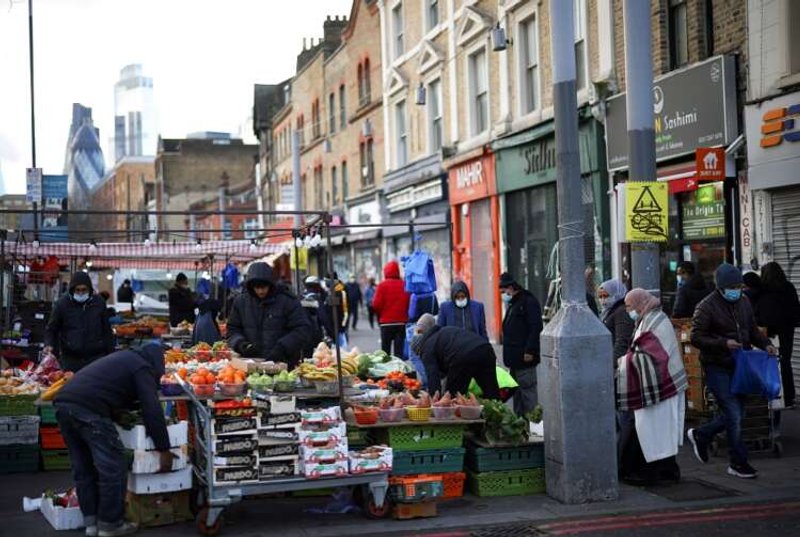 Image for UK retailers raise prices by most since 2011 – BRC