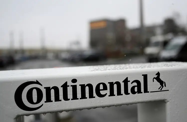 Image for Continental cuts sales guidance, posts Q3 profit beat