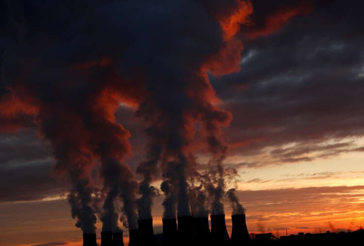 Image for Three banks join initiative for voluntary carbon market platform