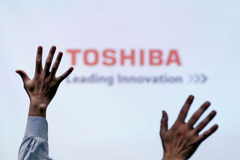 Image for Top Toshiba shareholder renews call for probe over AGM vote