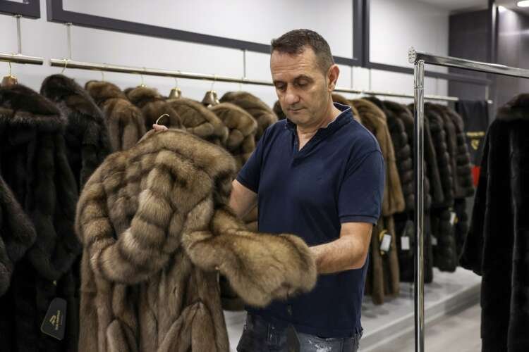 Image for Greece’s fur industry on the brink as EU sanctions on Russia bite