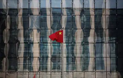 Image for Moody’s cuts China credit outlook, citing lower growth, property risks