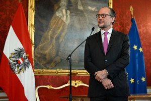 Austrian Foreign Minister Alexander Schallenberg sworn in as caretaker chancellor - Global Banking & Finance Review