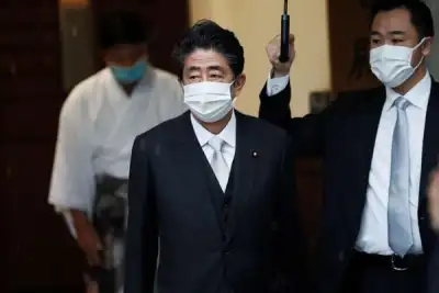 Image for Gunman assassinates Japan ex-PM Abe on campaign trail