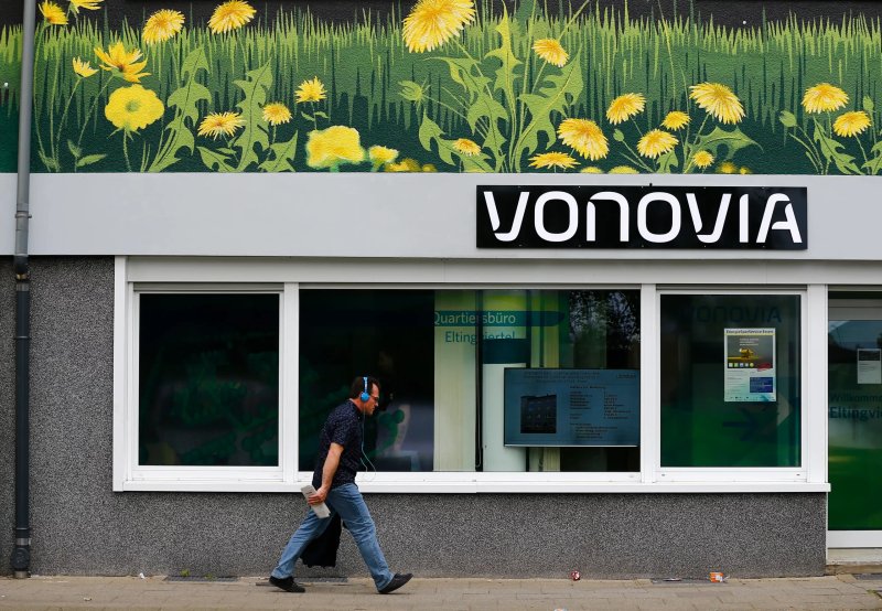 Image for Vonovia shares drop as $7 billion loss lays bare German property crisis