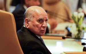 Foreign Minister Fuad Hussein discusses Iraq's disarmament of Iran-backed factions - Global Banking & Finance Review