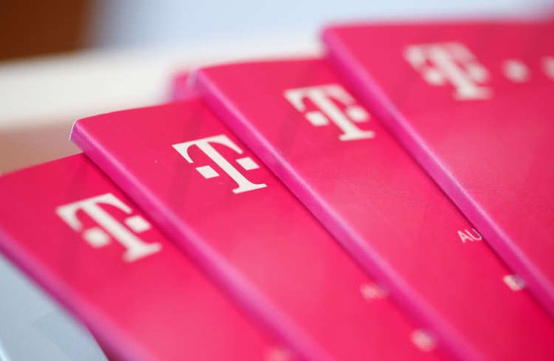 Image for Deutsche Telekom raises annual profit growth outlook to 3%-5% through 2024