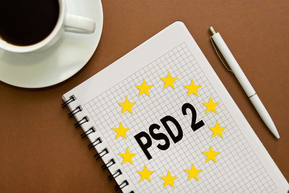 Illustration of PSD2 regulations affecting banks' compliance deadlines - Global Banking & Finance Review