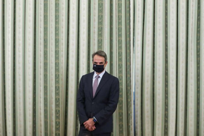 Image for Greek PM says economy to rebound 5.9% this year, outlines tax relief