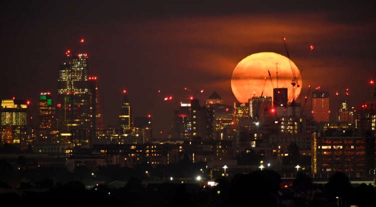 Image of a UK finance watchdog office, symbolizing whistleblower protection - Global Banking & Finance Review
