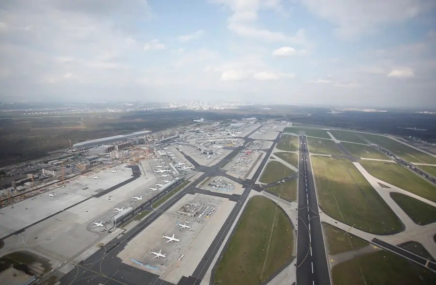 Airlines express concerns about EU pollution rules compliance - Global Banking & Finance Review