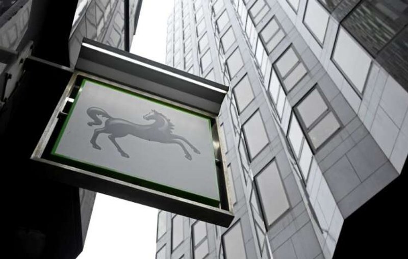 Image for Britain’s Lloyds hires ex-DBS executive as COO